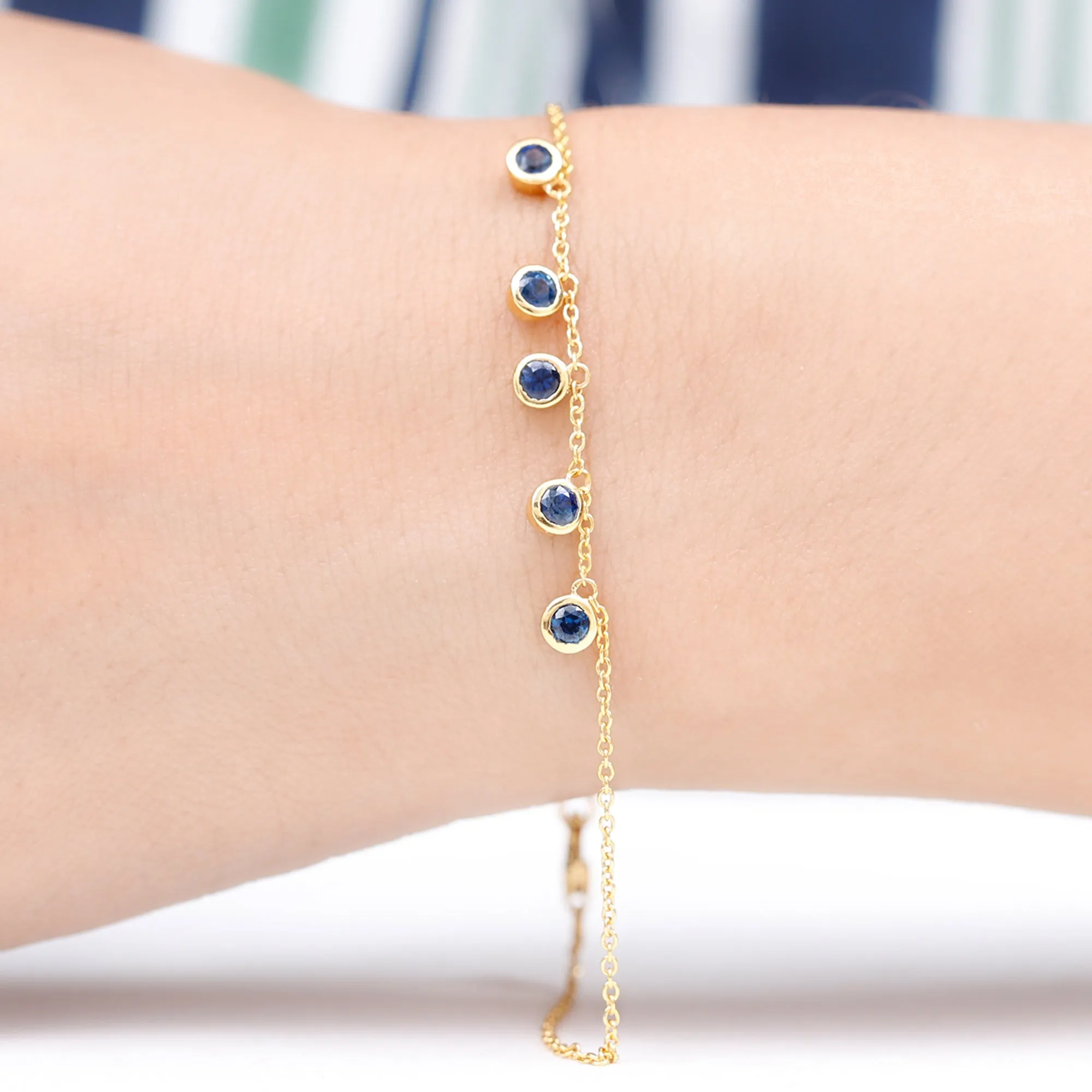 1 CT Bezel Set Blue Sapphire and Gold Station Chain Bracelet