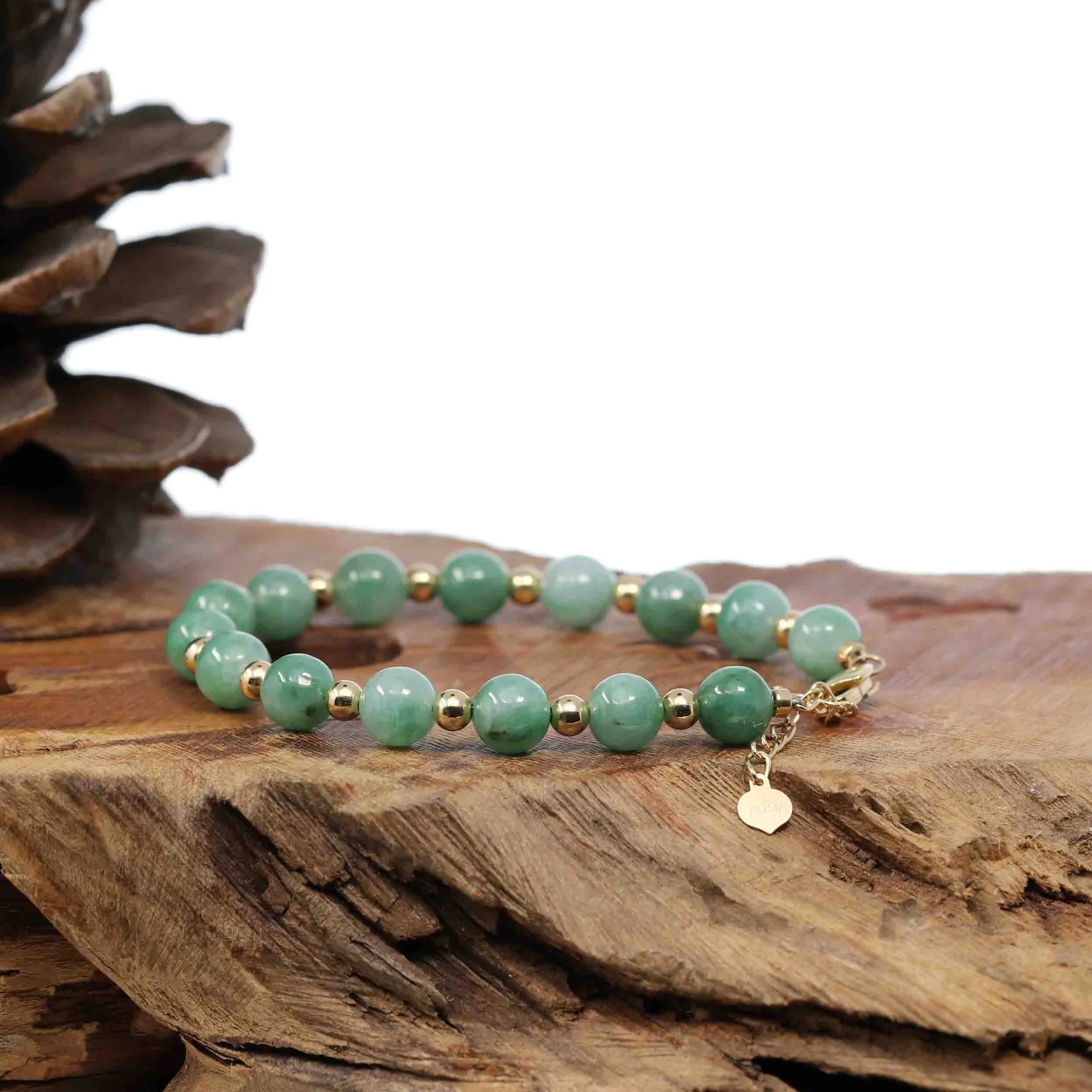 18k Yellow Gold Genuine Green Jadeite Jade Bead Bracelet ( 7 mm )