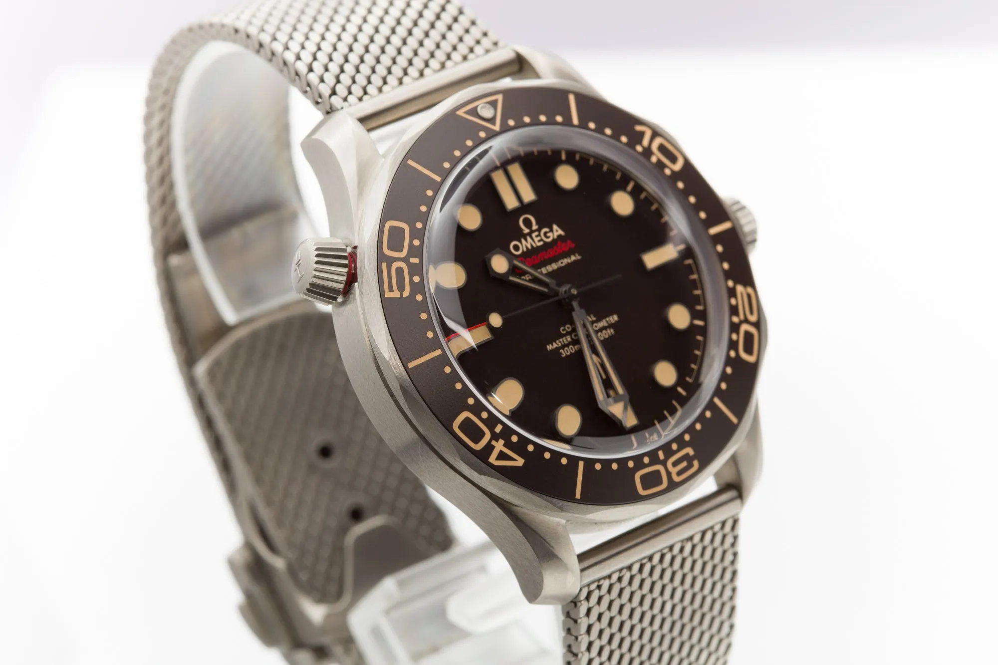 2020 Omega Seamaster 300M '007 Edition James Bond "No Time To Die" 210.90.42.20.01.001 Titanium with Box, Wallet & Cards