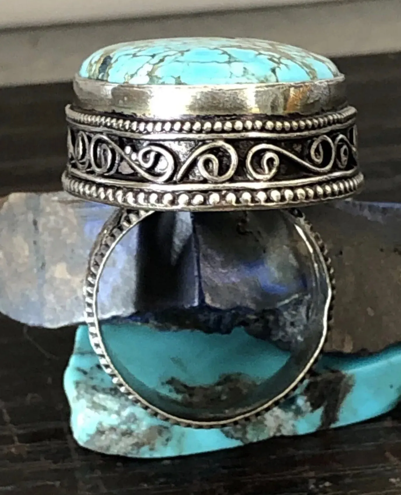 Cripple Creek Big Oval Turquoise Ring 8