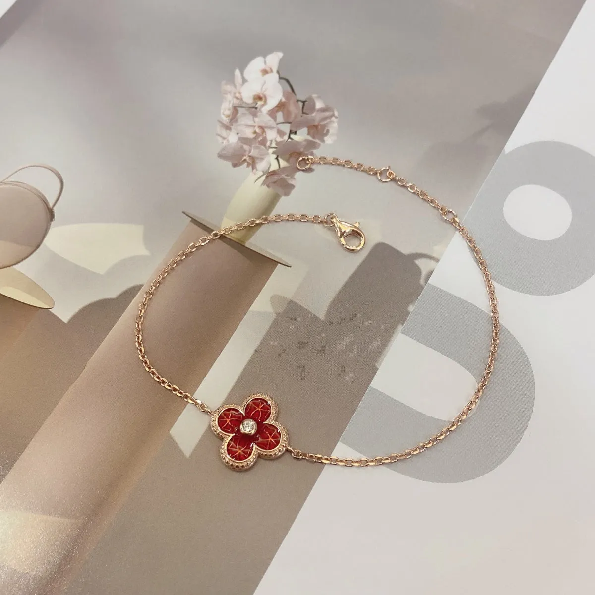 Garnet Red Four Leaf Clover Bracelet - Rose Gold