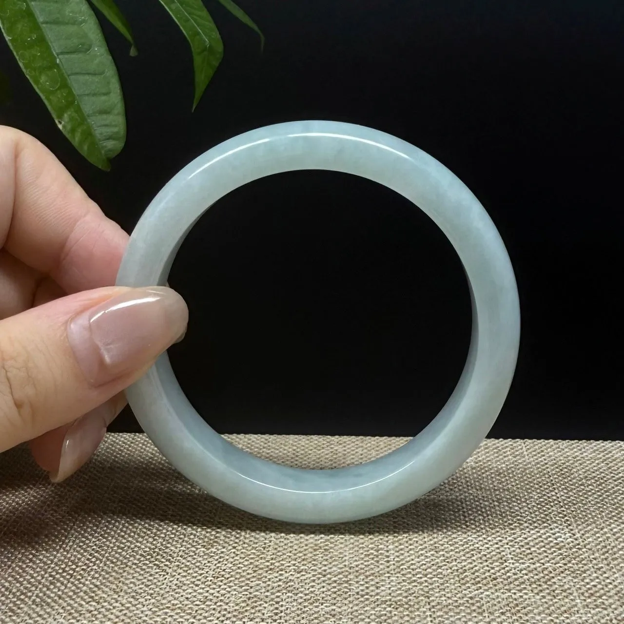 Genuine Burmese Green Jade Jadeite Bangle Bracelet ( 54.7mm )