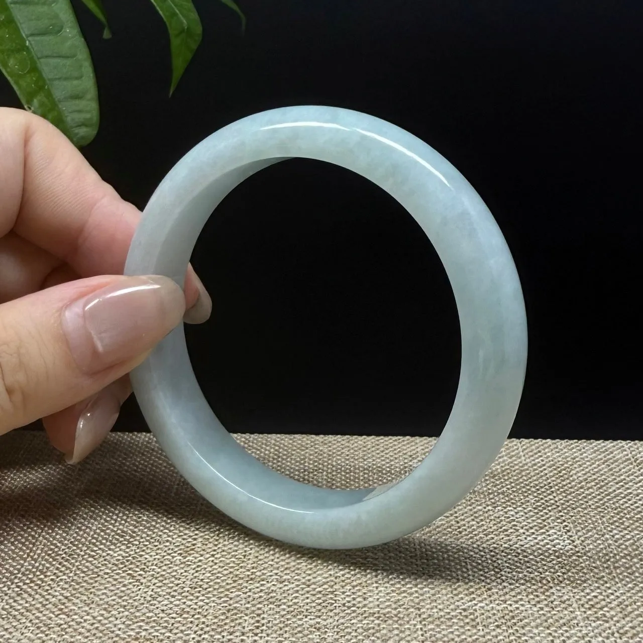 Genuine Burmese Green Jade Jadeite Bangle Bracelet ( 54.7mm )