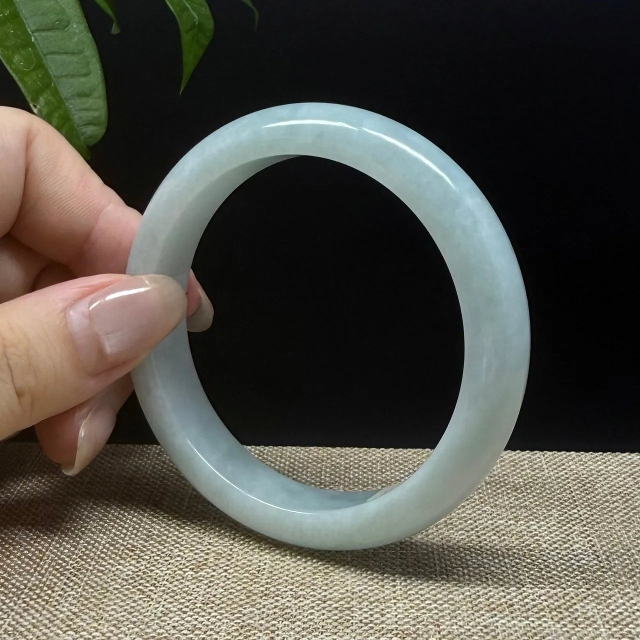 Genuine Burmese Green Jade Jadeite Bangle Bracelet ( 54.7mm )