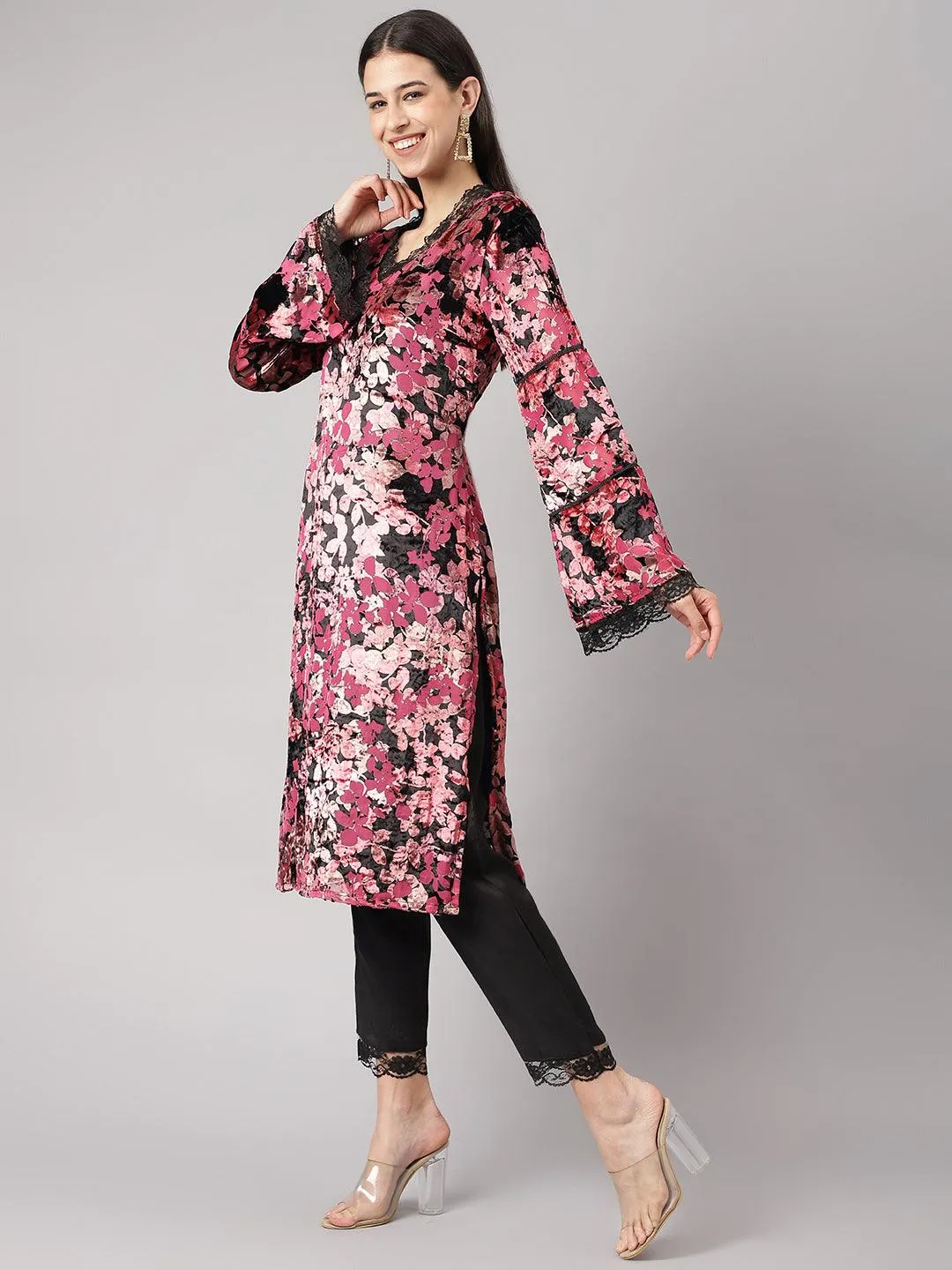 Pink Burn Out Velvet Kurta Harem Pant With Organza Dupatta