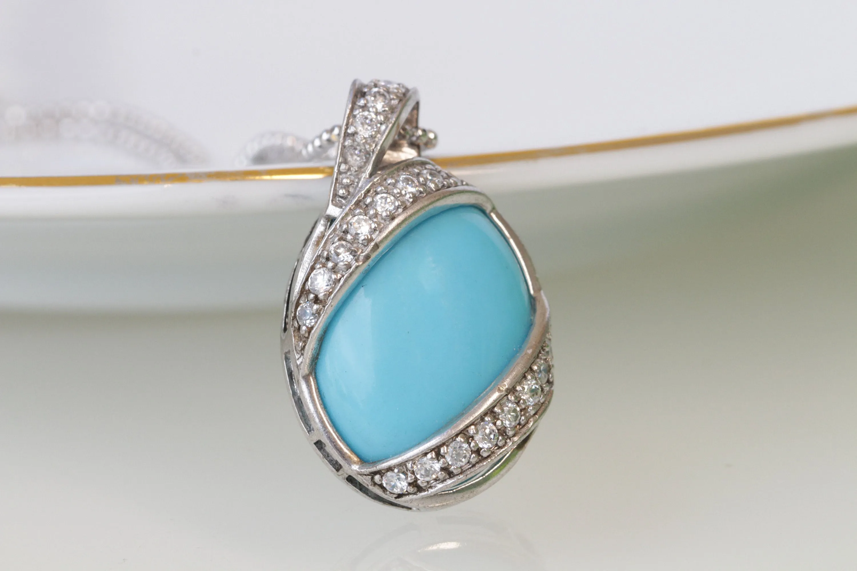 TURQUOISE SILVER NECKLACE