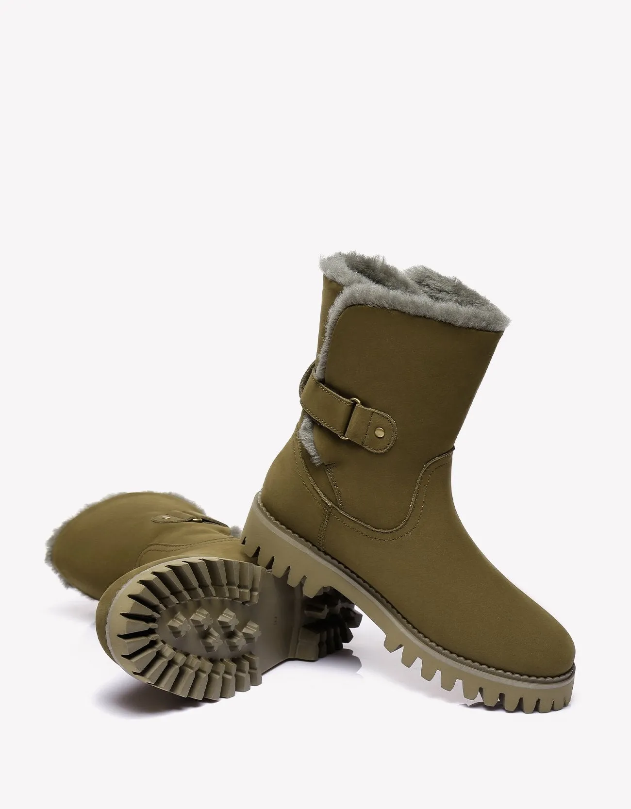 URBAN UGG® Tina