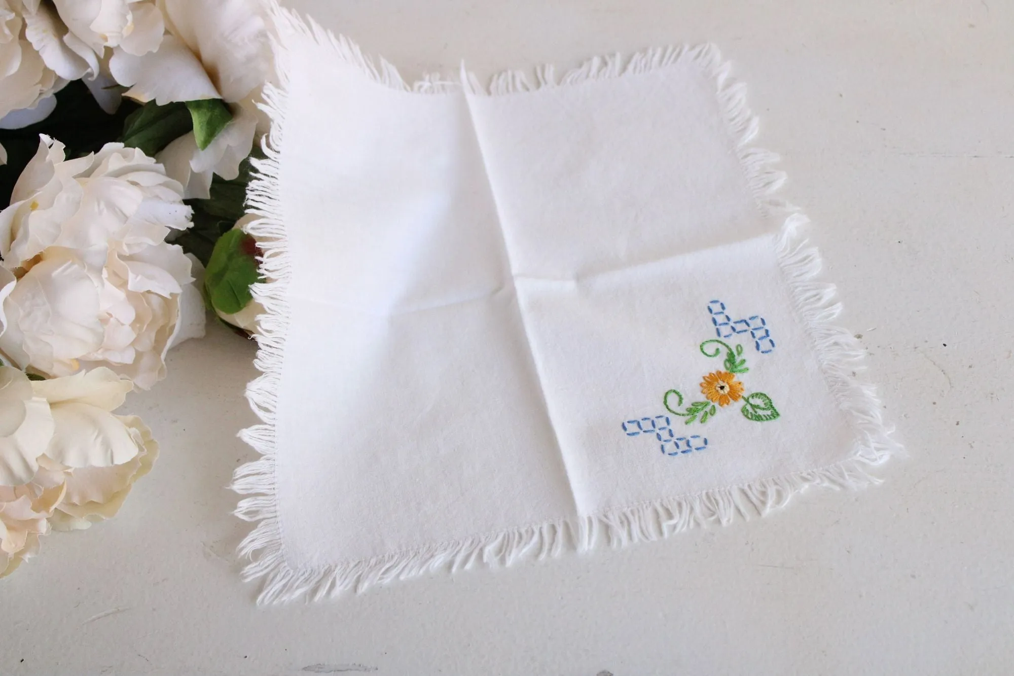 Vintage 1960s 1970s White Cotton With Embroidered Flowers and Fringe Hankie