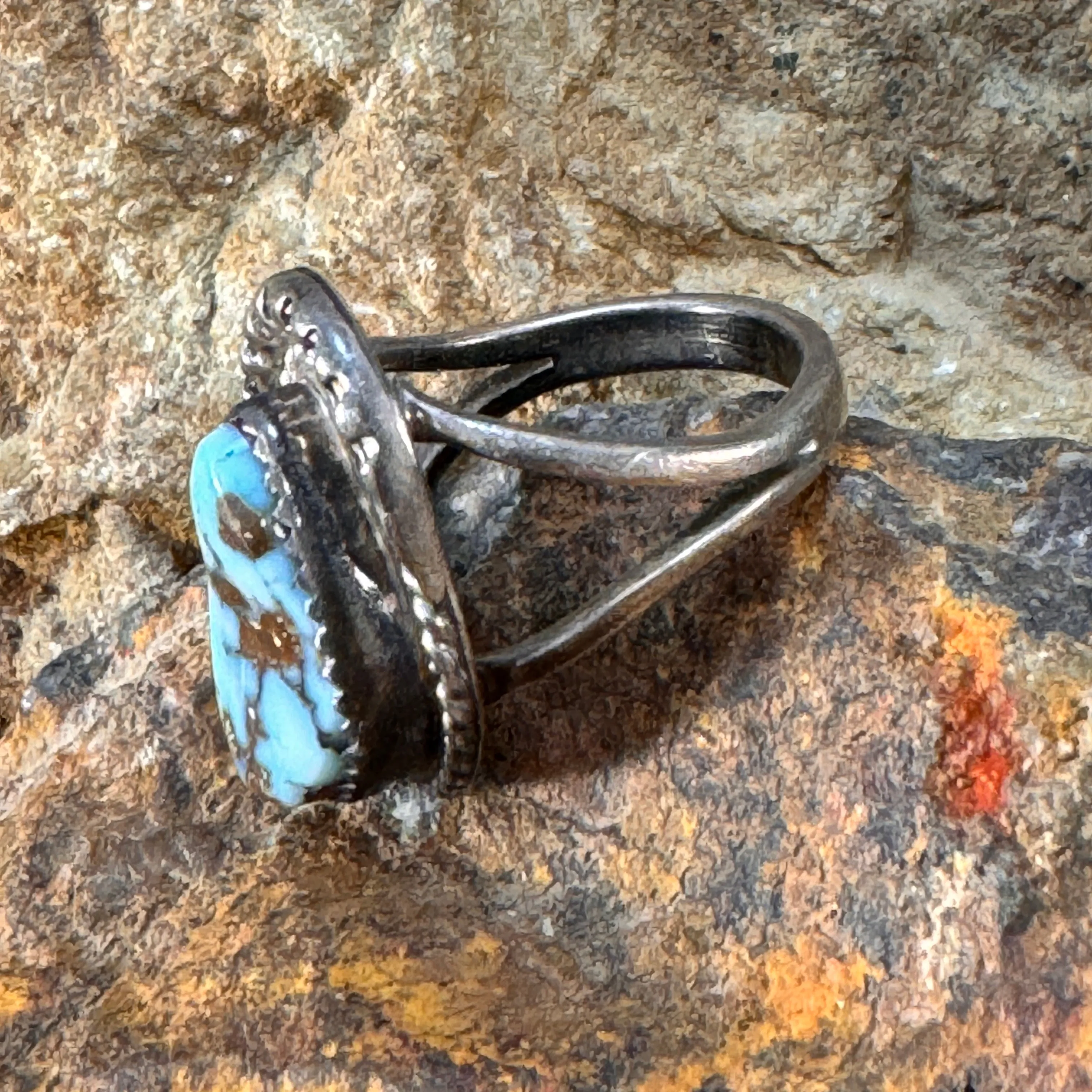 Vintage Sterling Silver Ring with Light Blue Turquoise Cabochon Size 8 - Estate